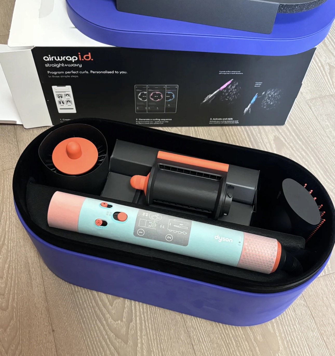 Dyson Airwrap i.d. multi-styler and dryer Curly+Coily HS08 - 3
